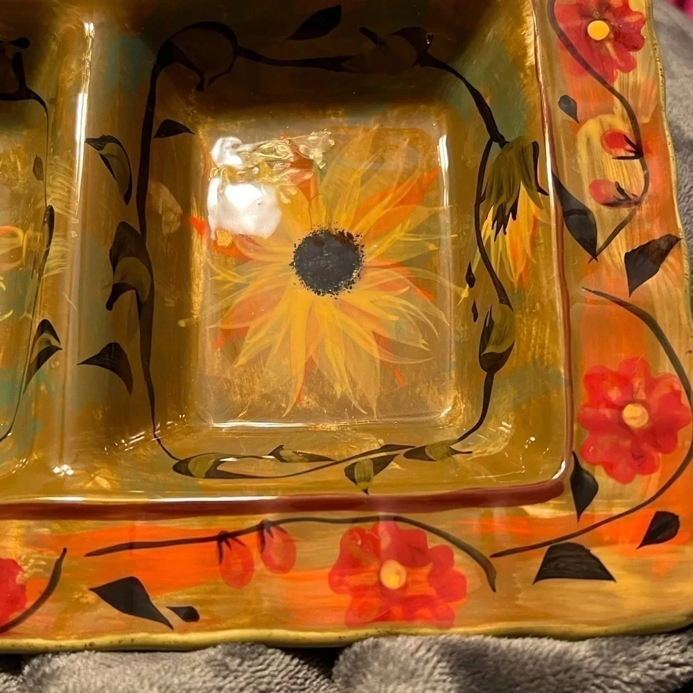 Margaret Lee Van Relish Dish